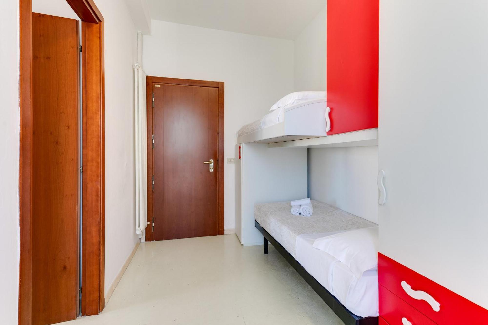 Hotel La Perla 리미니 외부 사진