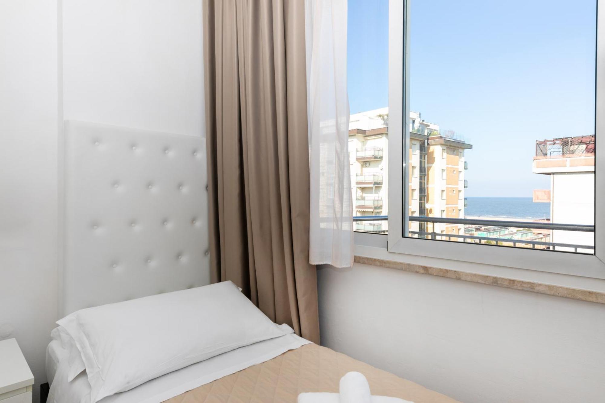Hotel La Perla 리미니 외부 사진