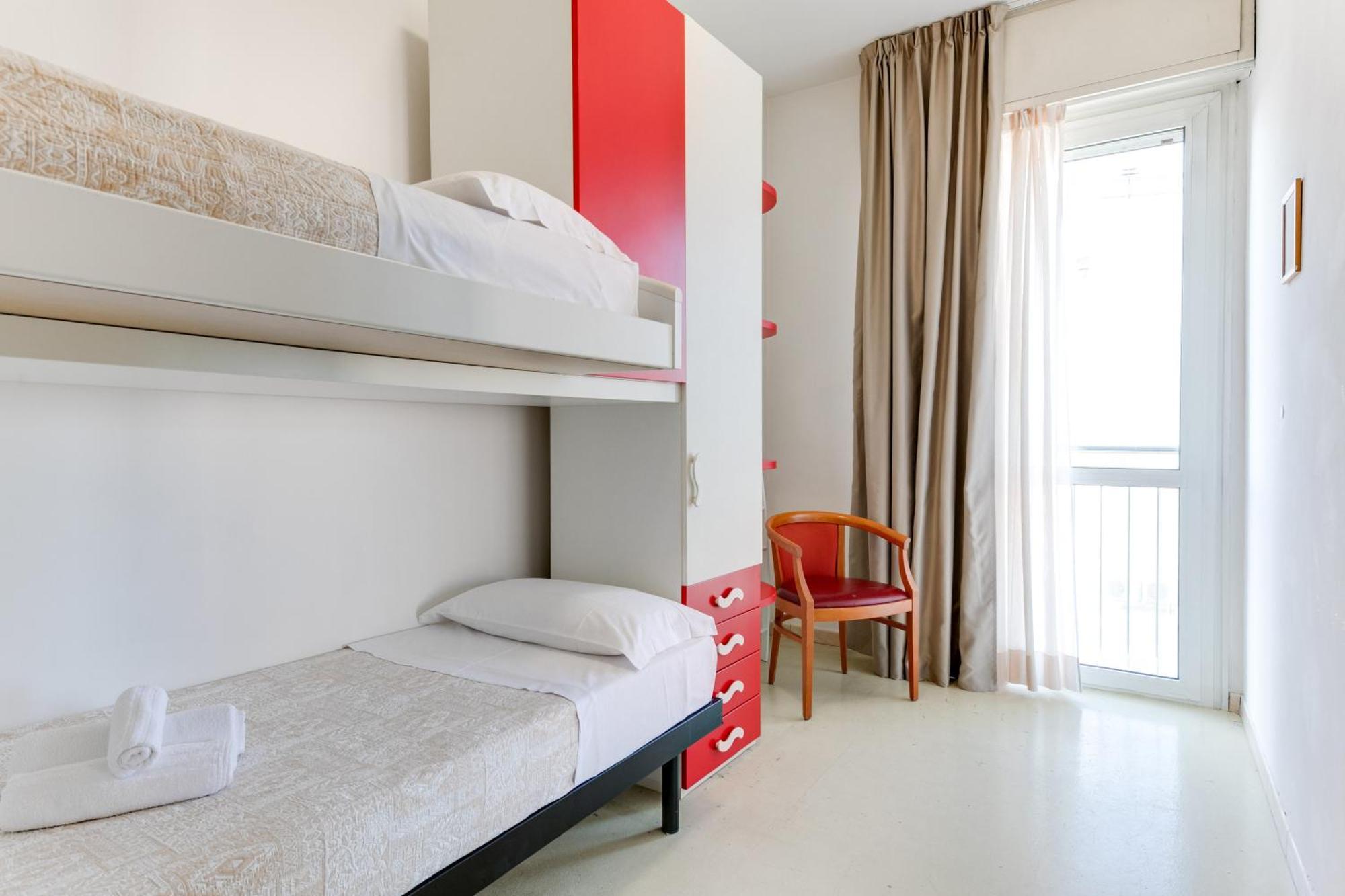Hotel La Perla 리미니 외부 사진
