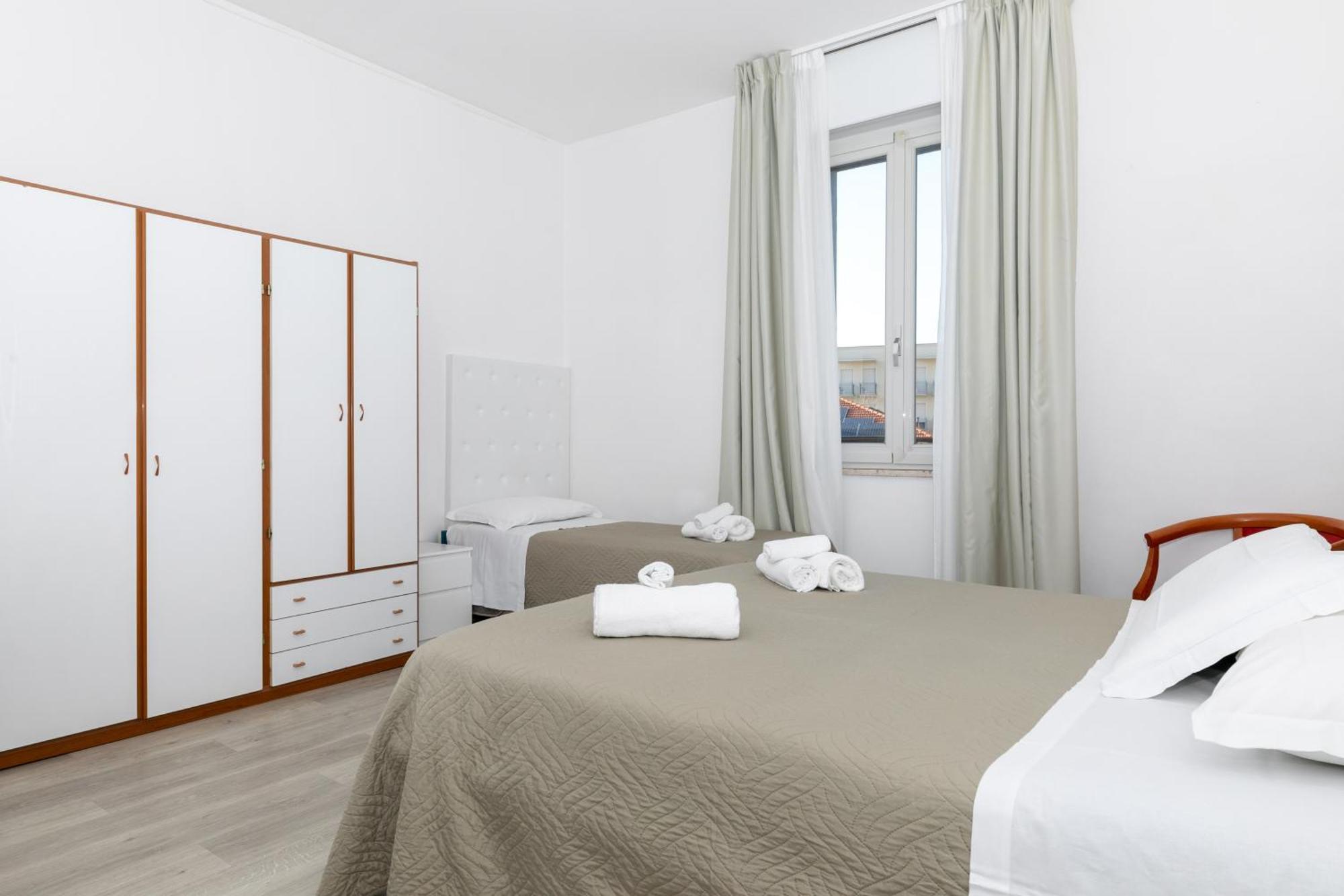 Hotel La Perla 리미니 외부 사진