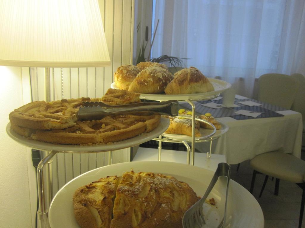 Hotel La Perla 리미니 외부 사진